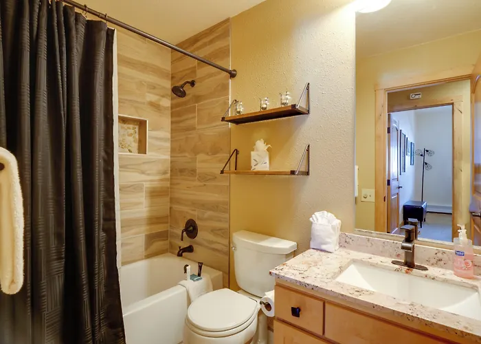 Walk To Lifts: Mtn-view Holiday home Copper Mountain