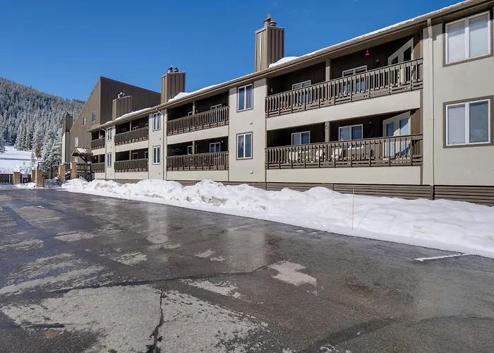 Walk To Lifts: Mtn-view Holiday home Copper Mountain