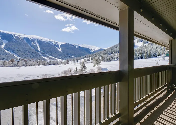Walk To Lifts: Mtn-view Holiday home Copper Mountain